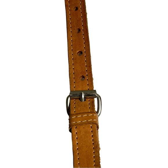 AMERICAN WEST Tooled Crossbody Bag Silver Tone Engraved Flap Over Magnetic Snap - Picture 6 of 10